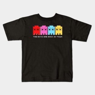 The ghosts are back in town, 8-bit retro arcade ghosts Kids T-Shirt